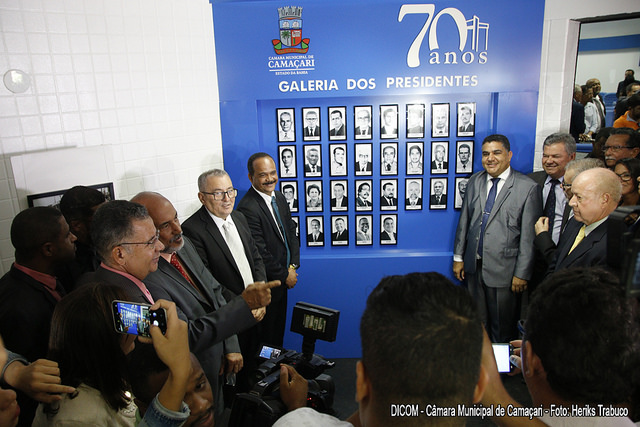 Ex-presidentes da Casa Legislativa foram homenageados com o 'Troféu Câmara 70 Anos' (Foto: Divulgação) 