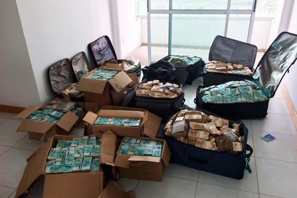 Polícia Federal (PF) encontrou R$ 51 milhões em apartamento (Foto: Reprodução)