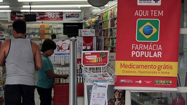 Farmacêutica critica severamente as mudanças anunciadas pelo governo no programa Farmácia Popular (Foto: Reprodução)