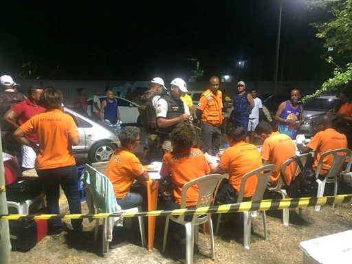 O órgão removeu 64 veículos que apresentavam irregularidades O órgão removeu 64 veículos que apresentavam irregularidades