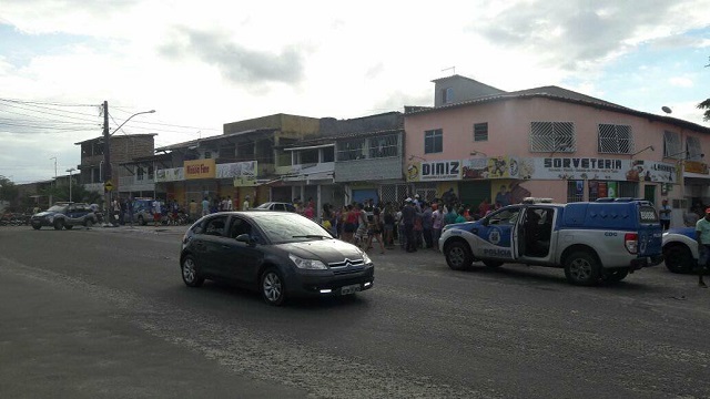 Os rapazes participavam de um 'baba de saia' na Gleba C (Foto: Redação | CFF)