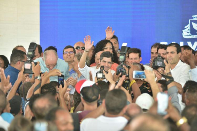 A declaração foi feita durante inauguração da urbanização da Comunidade Guerreira Zeferina (Foto: Reprodução)