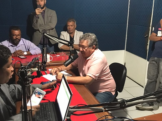 Deputado federal Luiz Caetano (PT) em entrevista ao Bahia no Ar (Foto: Divulgação)