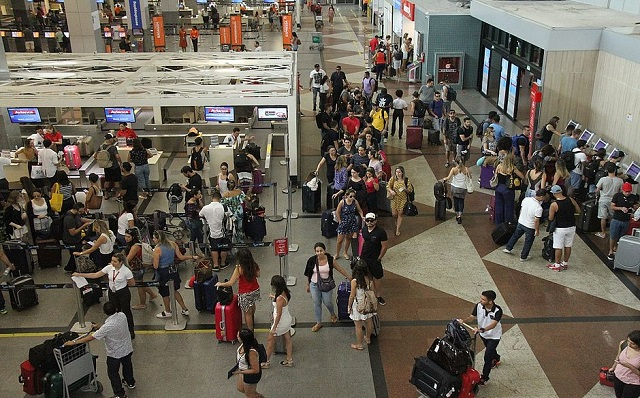 Área dedicada ao check in vai mudar de lugar após reforma do aeroporto internacional de Salvador (Foto: Evandro Veiga | Arquivo CORREIO)