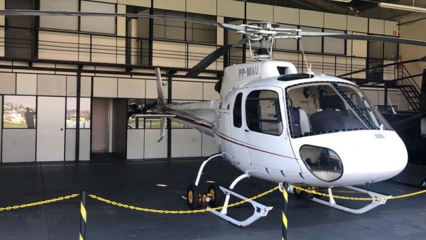 O helicótero do PCC apreendido (Foto: Reprodução)