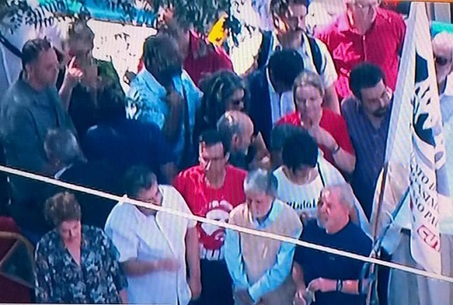 Ex-presidente Lula deve ser entregar à PF depois da missa (Foto: Reprodução | Print)