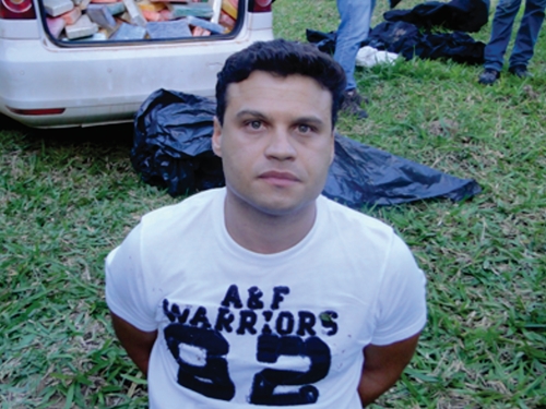 Entre os pilotos presos está Rogério Almeida Antunes, detido em 2013 pela Polícia Federal em Espírito Santo (Foto: Reprodução)