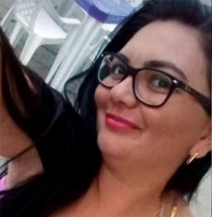 O corpo de Élson foi encontrado pendurado em uma árvore com uma carta, supostamente escrita pelo idoso (Foto: Reprodução)