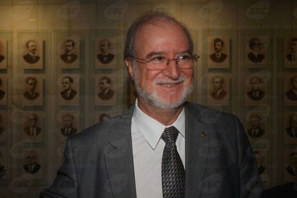 A lei é para todos, segundo a pior ficção do cinema