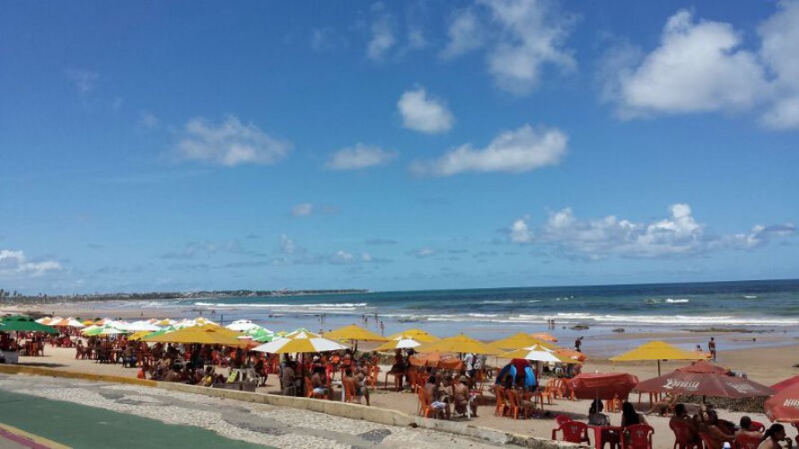 No período em que o tempo estiver chuvoso, as praias podem ser contaminadas por arraste de detritos diversos, carregados das ruas através das galerias pluviais, podendo causar doenças. (Foto Divulgação) No período em que o tempo estiver chuvoso, as praias podem ser contaminadas por arraste de detritos diversos, carregados das ruas através das galerias pluviais, podendo causar doenças. (Foto Divulgação)