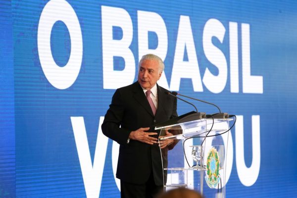 Temer, da 'ministra' virtual (foto DCM)