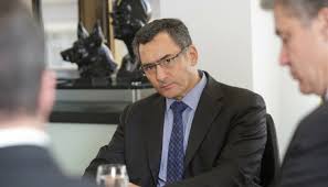 O ministro da Fazenda, Eduardo Guardia (primeiro O ministro Guardia diz que governo não tem espaço fiscal para cortar tributos do gás de cozinha e da gasolina O ministro da Fazenda, Eduardo Guardia (primeiro O ministro Guardia diz que governo não tem espaço fiscal para cortar tributos do gás de cozinha e da gasolina