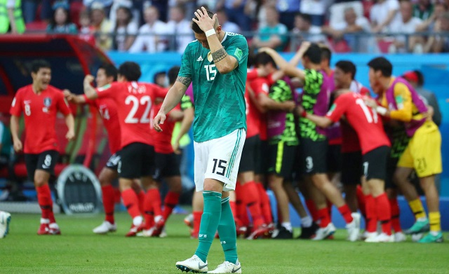Sule lamenta o primeiro gol sul-coreano (Foto: Pilar Olivares | REUTERS)