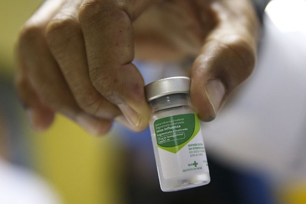 De um total de 54,4 milhões de pessoas, 45,8 milhões foram imunizadas (Foto: Reprodução)