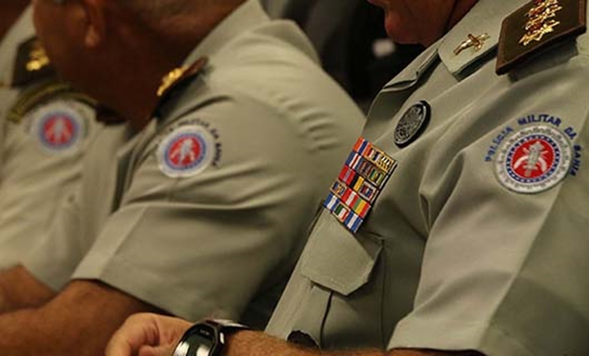 Na manhã desta quinta, a agente foi libertada do Batalhão onde ela estava custodiada, mas foi determinada sua prisão domiciliar. Na manhã desta quinta, a agente foi libertada do Batalhão onde ela estava custodiada, mas foi determinada sua prisão domiciliar.