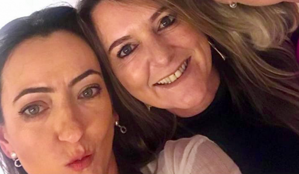 Rosângela tem usado a rede social para passar recado a políticos e dar respostas em situações que, direta ou indiretamente, envolvem o marido.