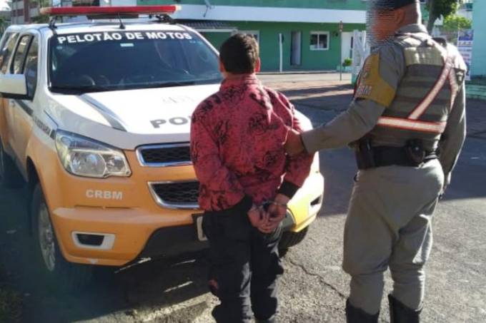 Policiais rodoviários identificaram autor de mensagens que alertavam sobre blitz (Comando Rodoviário da Brigada Militar (CRMB) estavam/Divulgação) Policiais rodoviários identificaram autor de mensagens que alertavam sobre blitz (Comando Rodoviário da Brigada Militar (CRMB) estavam/Divulgação)