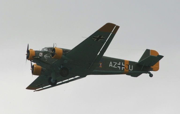 Um Junker JU52, mesmo modelo do avião que caiu na Suíza, no Salão Internacional Aeronáutico de Paris em 20 de junho de 2009 Um Junker JU52, mesmo modelo do avião que caiu na Suíza, no Salão Internacional Aeronáutico de Paris em 20 de junho de 2009
