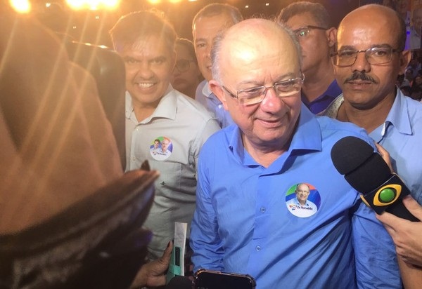 'Zé Ronaldo', candidato do prefeito de Slvador ACM Neto, que prometeu, em seu discurso, 'vida difícil' para o governaor Rui Costa durante a campanha 'Zé Ronaldo', candidato do prefeito de Slvador ACM Neto, que prometeu, em seu discurso, 'vida difícil' para o governaor Rui Costa durante a campanha