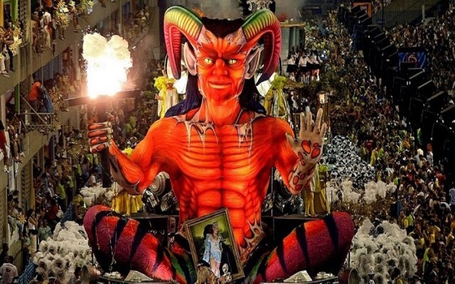 Sede sóbrios; vigiai; porque o diabo, vosso adversário, anda em derredor, bramando como leão, buscando a quem possa tragar; 1 Pedro 5:8. Sede sóbrios; vigiai; porque o diabo, vosso adversário, anda em derredor, bramando como leão, buscando a quem possa tragar; 1 Pedro 5:8.