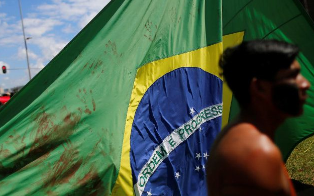 'O Brasil caminha, a passos largos, para o autoritarismo' (Foto: Reprodução)