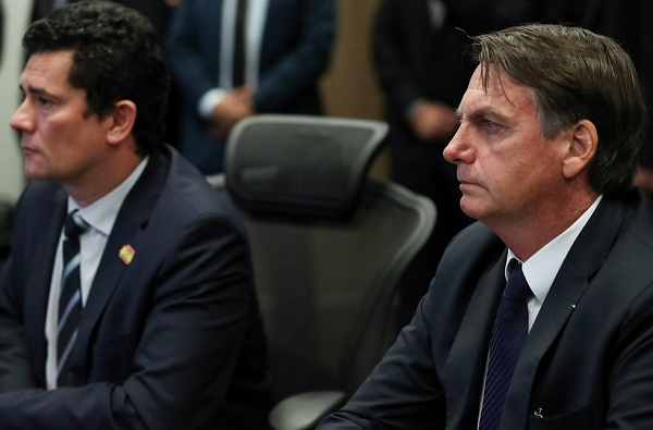 O presidente Jair Bolsonaro e o ministro Sérgio Moro, em maio deste ano (Foto: Marcos Corrêa | PR)