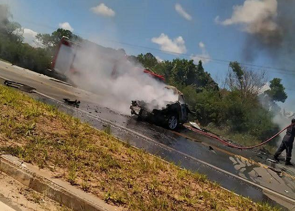 Acidente fez vítimas fatais um homem, uma mulher e uma criança, todos ciganos (Foto: Redação | CFF)
