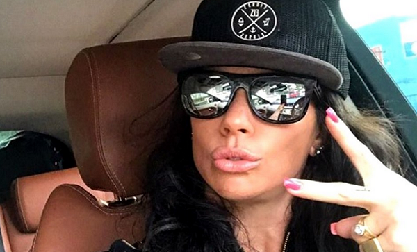 Pastora e cantora gospel Fernanda Daibert Escobar de Albuquerque, conhecida como Fernanda Fé, de 41 anos (Foto: Reprodução)