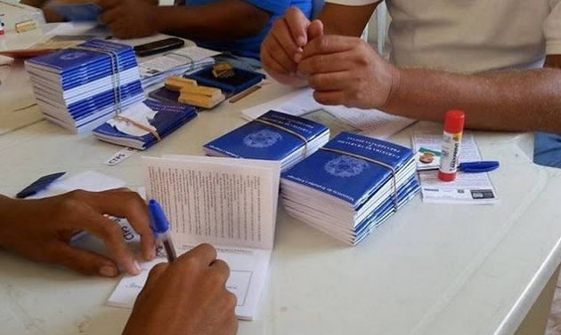 A expectativa da equipe econômica é arrecadar R$ 2 bilhões com a cobrança (Foto: Reprodução)