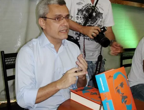 Mário Magalhães e seu livro