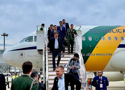Presidente Jair Bolsonaro deu a declaração durante passeio que fez a pé pelas ruas de Tóquio, em suas primeiras horas no Japão (Foto: Reprodução)