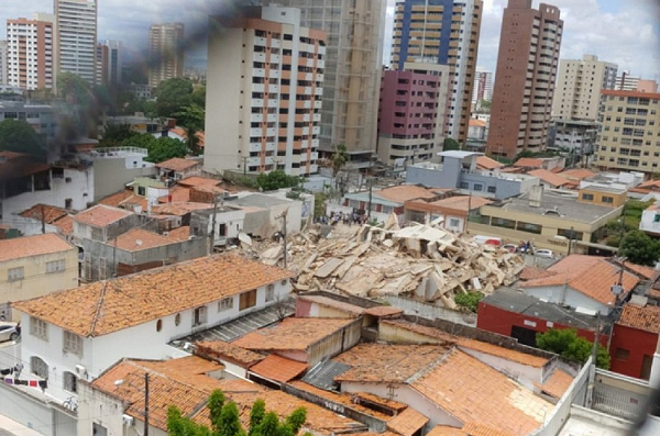 O caso foi no bairro Dionísio Torres (Foto: André Bloc | O POVO | Rede Nordeste)