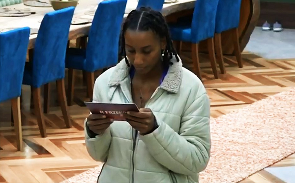 Demissão foi anunciada pela própria vítima do comentário racista, a modelo Sabrina Paiva (Foto: Reprodução)