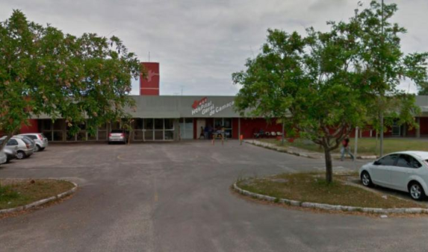 Vítimas foram socorridas para o Hospital Geral de Camaçari (Foto: Reprodução)