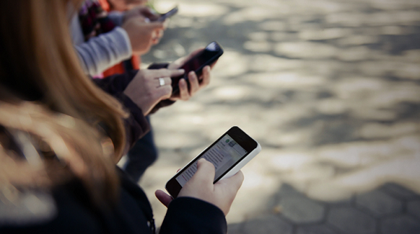 Brasil ficou na terceira colocação no ranking dos países em termos de tempo gasto em apps (Foto: Reprodução)