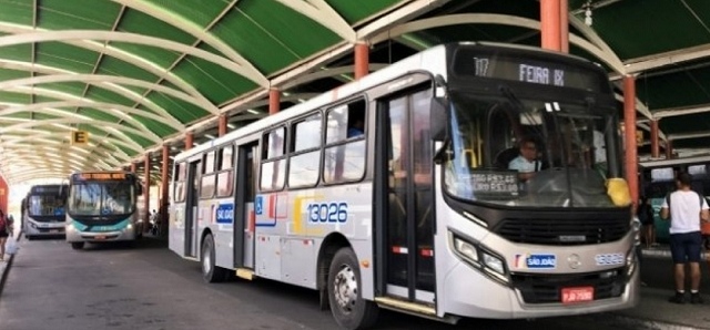 A meia passagem aos domingos e feriados será cobrada apenas para os usuários que optarem pelo pagamento por meio do cartão social do sistema de bilhetagem (Foto: Divulgação | Secom PMFS)