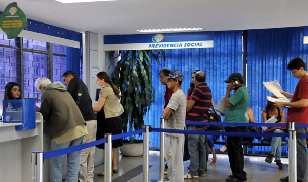 O ministério também suspendeu a prova de vida dos beneficiários do INSS por 120 dias (Foto: Reprodução)