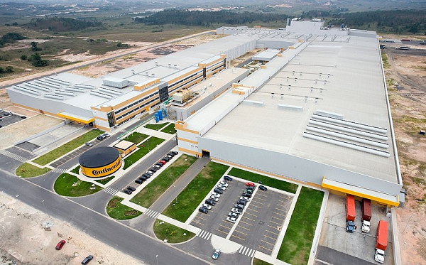 Unidade da fábrica de pneus localizada em Camaçari, por unanimidade em assembleia com o sindicato a adoção da medida provisória (MP) 936 (Foto: Divulgação)
