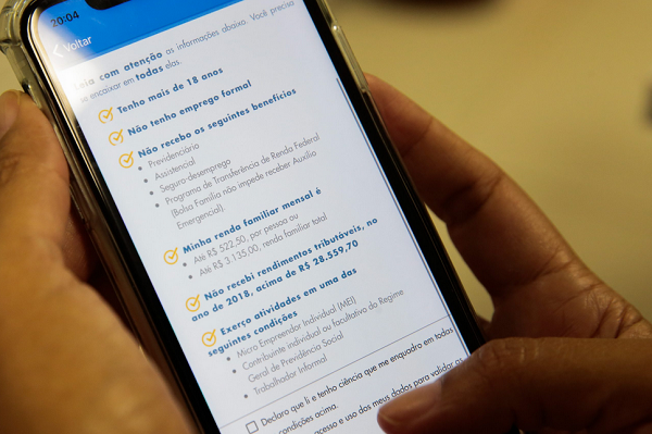 Ao todo, foram finalizados no sistema 49,2 milhões de cadastros até a tarde de ontem (Foto: Reprodução)