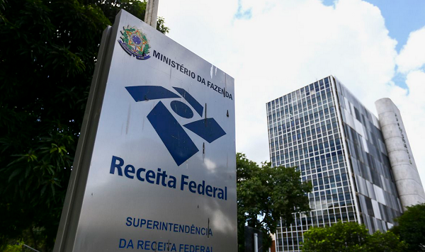Após a regularização na Receita Federal, o usuário deve aguardar a atualização do CPF na base de dados do aplicativo da Caixa Econômica Federal (Foto: Reprodução)
