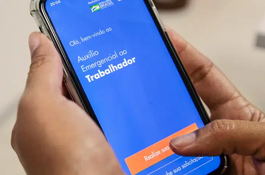 Caixa: instituição detectou que contas tem sido acessadas indevidamente por pessoas que não são beneficiárias do auxílio (Foto: Marcello Casal Jr | Agência Brasil)