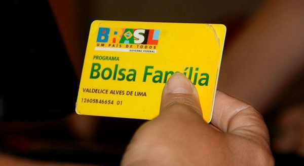 Mais propaganda, menos para o social (Foto: Agência Brasil)