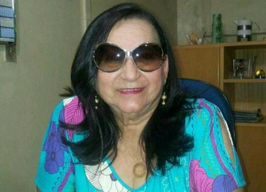 Professora Beatriz Barreto de Matos, 73 anos, fundadora do Colégio D. Pedro II, uma das mais antigas instituição de ensino particular do município (Foto: Reprodução)