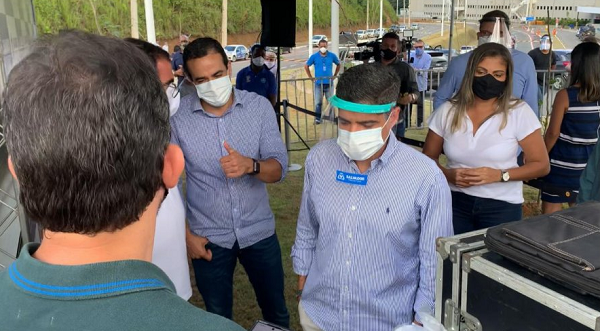 Empresários fez um apelo emocionado ao prefeito (Foto: Reprodução)