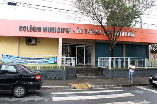 Colégio Municipal São Tomáz de Cantuário (Foto: Reprodução | Ascom | PMC)