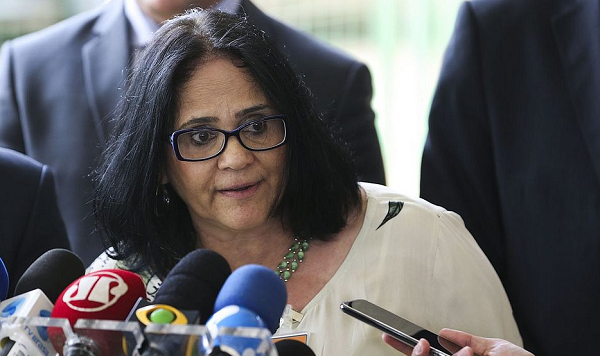 Ministra Damares Alves, da Mulher, da Família e dos Direitos Humanos (Foto: Reprodução)