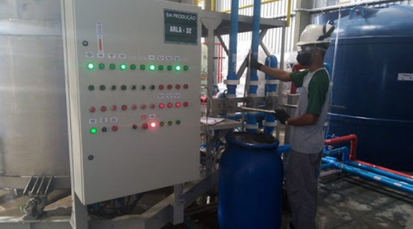 A empresa, destinada à fabricação de ARLA32, produto de uso obrigatório em veículos movidos à diesel (Foto: Reprodução)