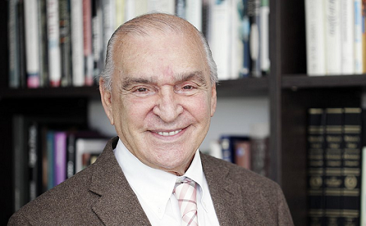 Médico baiano Elsimar Metzker Coutinho (Foto: Sora Maia | Arquivo Correio)