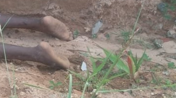 Vítima não foi identificada pois não portava documentos (Foto: Reprodução)