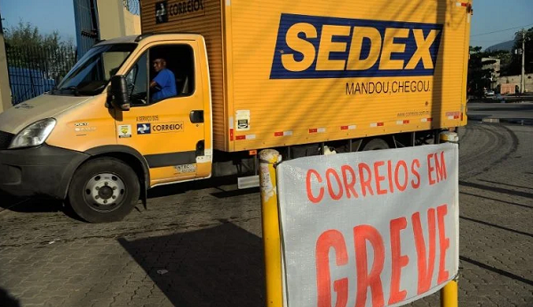 Correios: funcionários afirmam que devem entrar em greve no próximo dia 18 (Foto: Fernando Frazão | Agência Brasil)